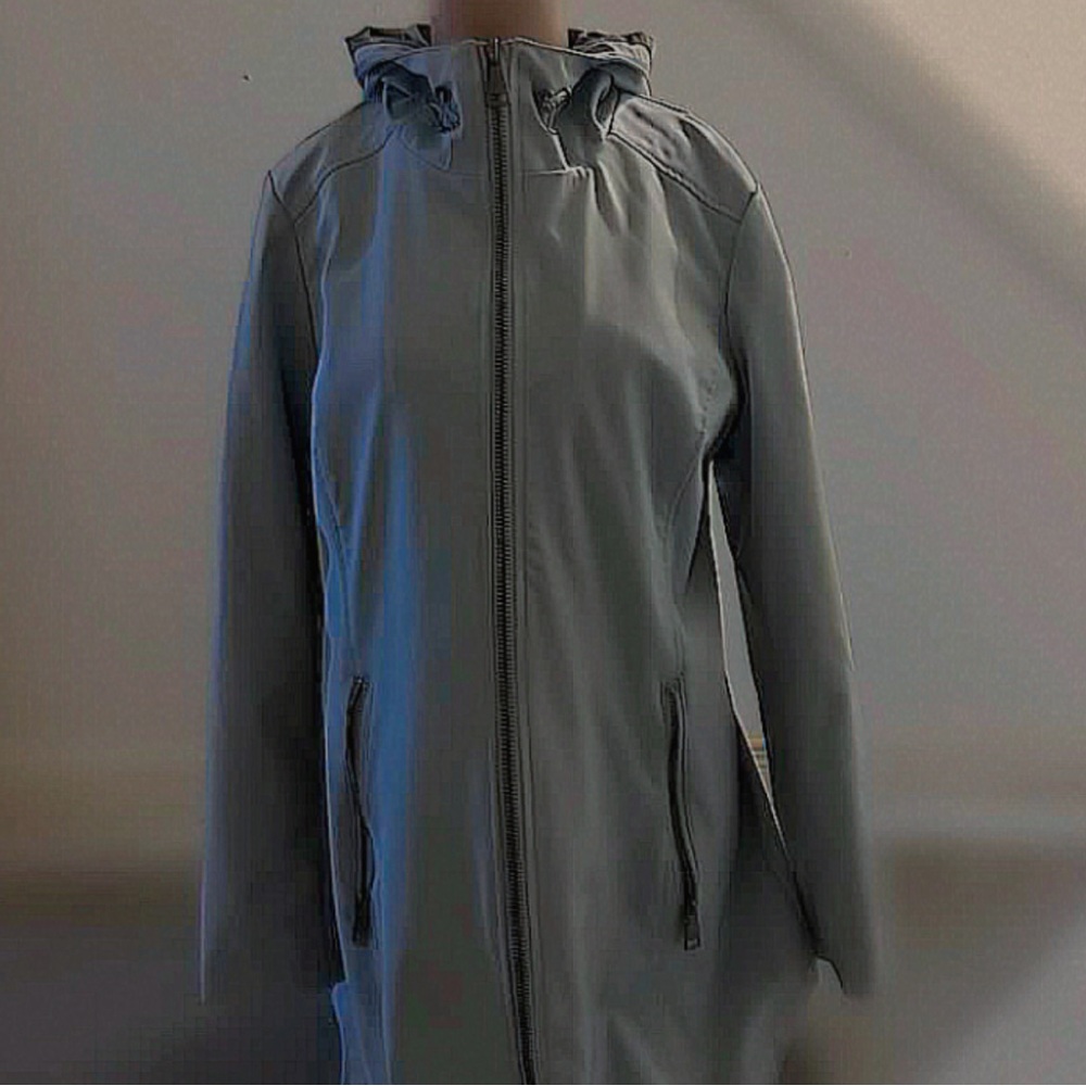 Calvin Klein Jacket 🧥 - Picture 3 of 5